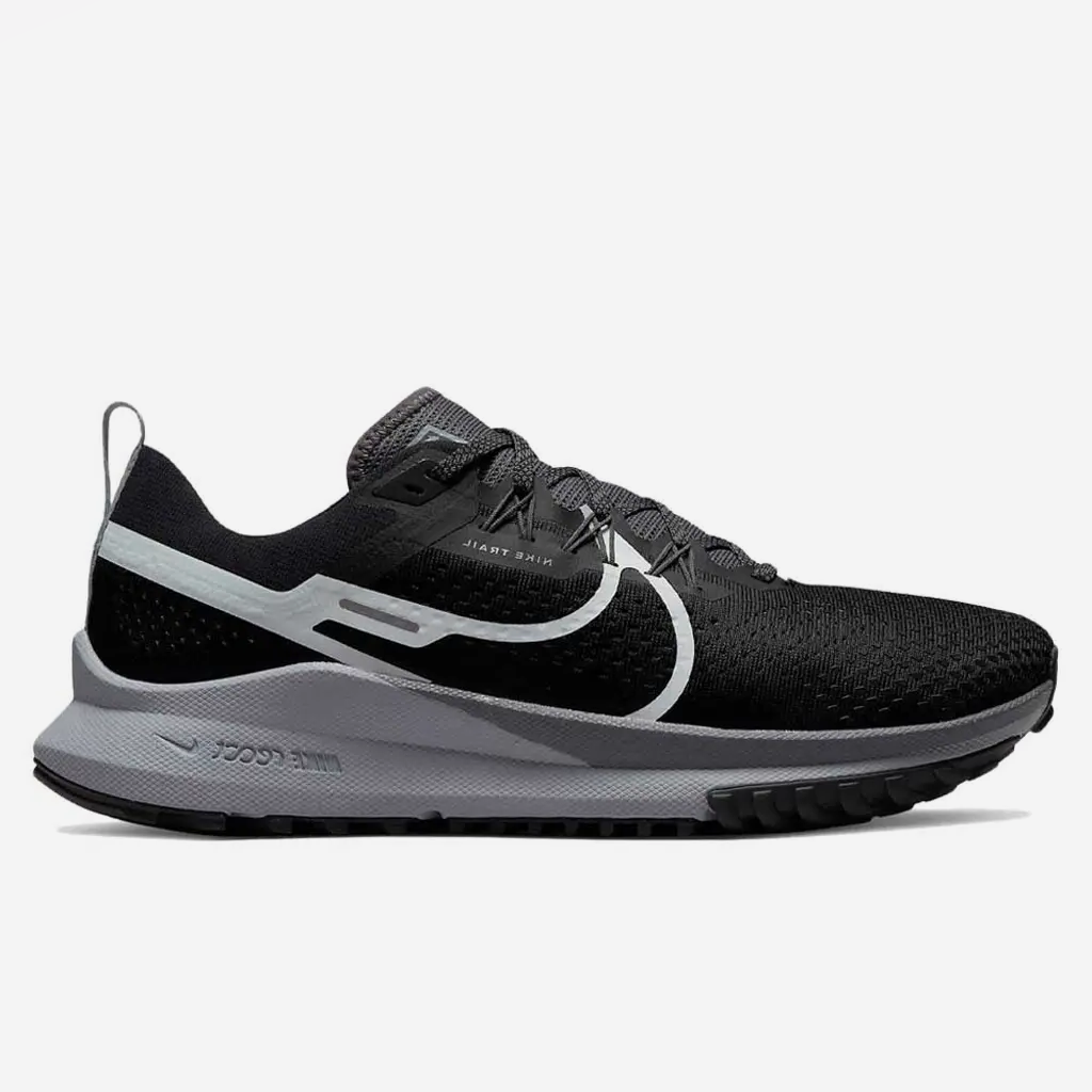 nike pegasus trail 4